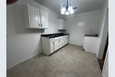 1018 N 2nd Street, Baytown, TX 77520 - Photo 11