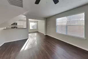 29102 Fox Fountain Ln, Spring, TX 77386 - Photo 3