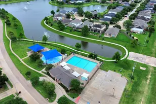 18523 Alemarble Oak St, Cypress, TX 77429 - Photo 17