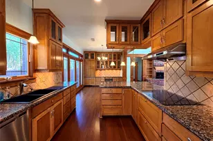 1 Waterford Gardens, Pinehurst, TX 77630 - Photo 7