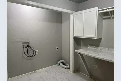 2015 Munger Street, Houston, TX 77023 - Photo 33