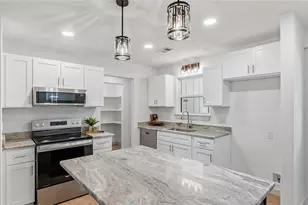 502 Packers Cir, Somerville, TX 77879 - Photo 3