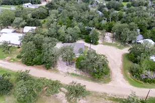 502 Packers Cir, Somerville, TX 77879 - Photo 31