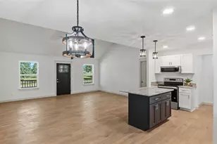 502 Packers Cir, Somerville, TX 77879 - Photo 9