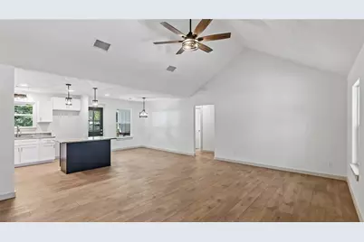 502 Packers Circle, Somerville, TX 77879 - Photo 11