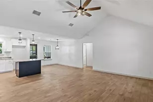 502 Packers Cir, Somerville, TX 77879 - Photo 11