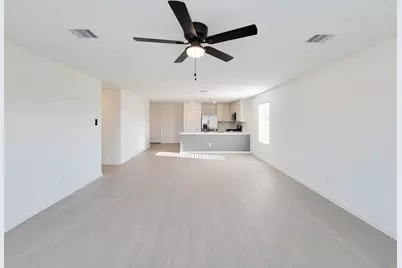 15671 Plum Brook Drive, Conroe, TX 77303 - Photo 5