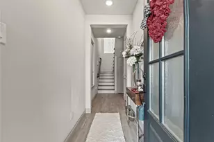 10909 Upland Retreat Dr, Houston, TX 77043 - Photo 3