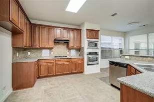 2718 Parkeston Dr, Spring, TX 77388 - Photo 17