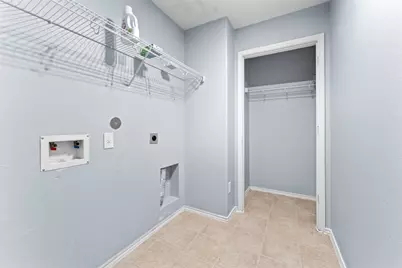 12038 Helvick Crescent Avenue, Houston, TX 77051 - Photo 13