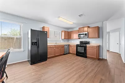 12038 Helvick Crescent Avenue, Houston, TX 77051 - Photo 5