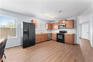 12038 Helvick Cres Ave, Houston, TX 77051 - Photo 5