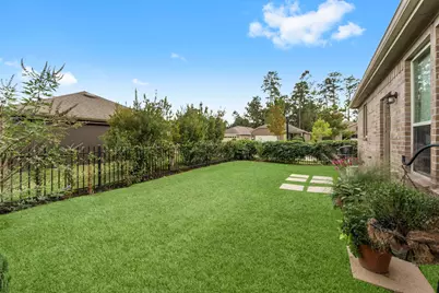 406 Thistle Thorn Drive, The Woodlands, TX 77382 - Photo 35