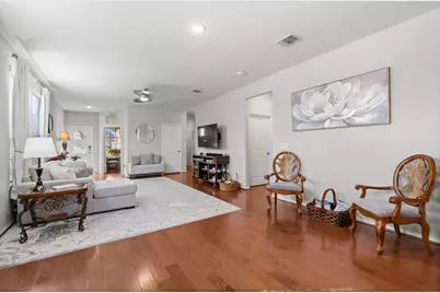 406 Thistle Thorn Drive, The Woodlands, TX 77382 - Photo 11