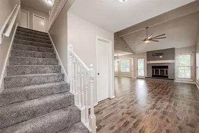 131 Cove Circle, Conroe, TX 77356 - Photo 5