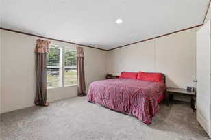 18492 Parker Rd, Cleveland, TX 77328 - Photo 17