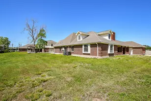 1411 Guadalupe St, Stafford, TX 77477 - Photo 27