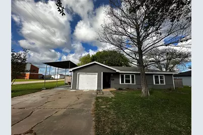 724 N Avenue F, Freeport, TX 77541 - Photo 5