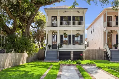 1514 31st Street, Galveston, TX 77550 - Photo 1