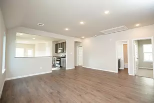 22576 Javelina St, Splendora, TX 77372 - Photo 3