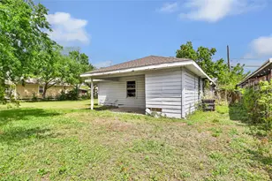 10701 Flaxman St, Houston, TX 77029 - Photo 3