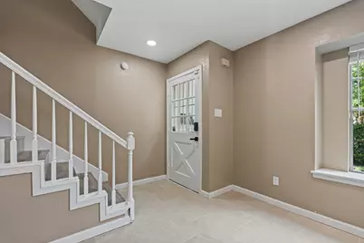 6715 Biggs Court, Houston, TX 77061 - Photo 3