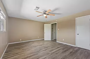 6715 Biggs Ct, Houston, TX 77061 - Photo 15