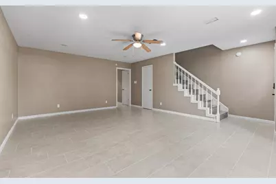 6715 Biggs Court, Houston, TX 77061 - Photo 7