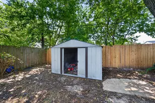 3010 Groton Dr, Houston, TX 77051 - Photo 39
