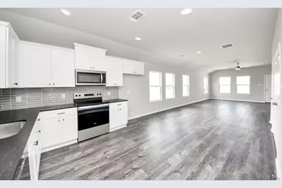 688 Swallow Drive, Palacios, TX 77465 - Photo 19