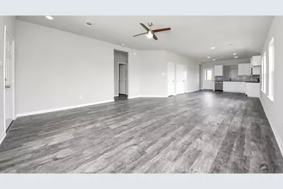 688 Swallow Drive, Palacios, TX 77465 - Photo 13