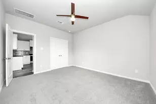 688 Swallow Dr, Palacios, TX 77465 - Photo 37