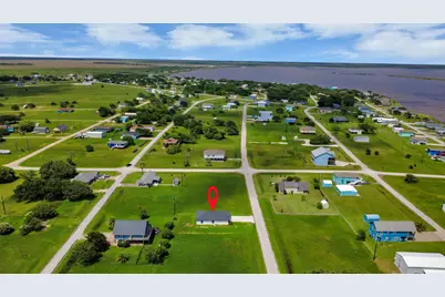 688 Swallow Drive, Palacios, TX 77465 - Photo 13