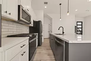 5206 Firnat St, Houston, TX 77016 - Photo 13