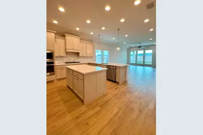 1638 Lorenzo Lane, Magnolia, TX 77354 - Photo 11