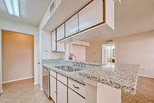 2800 Jeanetta St, Houston, TX 77063 - Photo 19