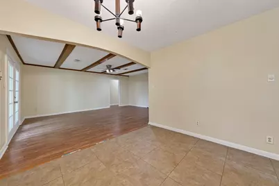8530 Cedel Drive, Houston, TX 77055 - Photo 7