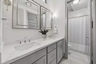 1907 W 25th St, Houston, TX 77008 - Photo 21