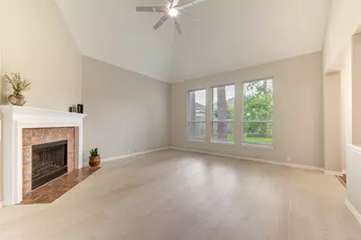 11706 Canyon Breeze Drive, Tomball, TX 77377 - Photo 7