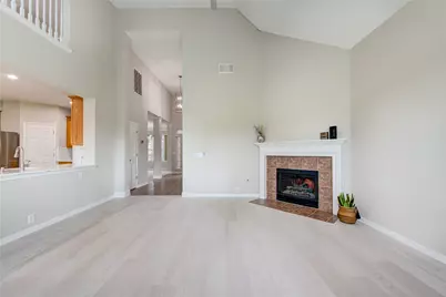 11706 Canyon Breeze Drive, Tomball, TX 77377 - Photo 9