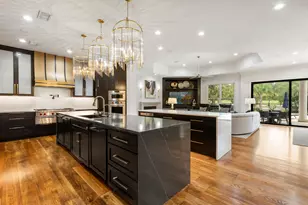 26 Damask Rose Way, The Woodlands, TX 77382 - Photo 15