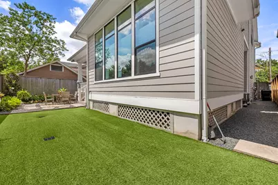 3710 Bradley Street, Houston, TX 77009 - Photo 35
