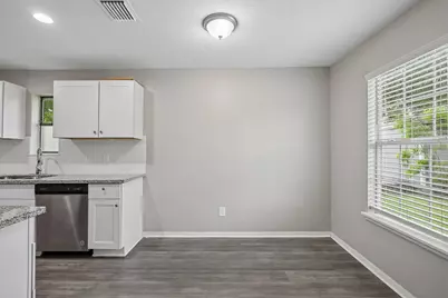 306 S Holmes Street, La Porte, TX 77571 - Photo 21