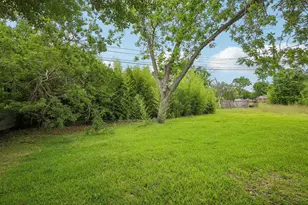 306 S Holmes St, La Porte, TX 77571 - Photo 31