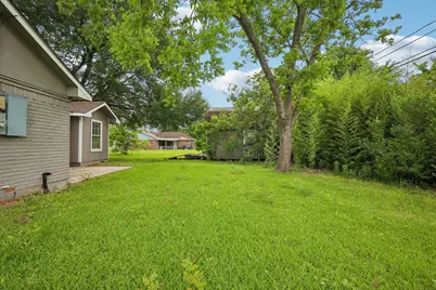 306 S Holmes Street, La Porte, TX 77571 - Photo 5