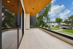 1730 Bayram Dr, Houston, TX 77055 - Photo 15