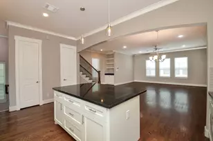 835 Wakefield Dr, Houston, TX 77018 - Photo 11