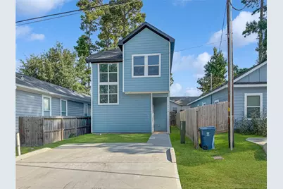 16710 E Forrestal, Montgomery, TX 77316 - Photo 1