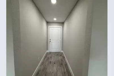 10007 Wren Street, La Porte, TX 77571 - Photo 7