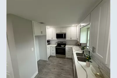 10007 Wren Street, La Porte, TX 77571 - Photo 19